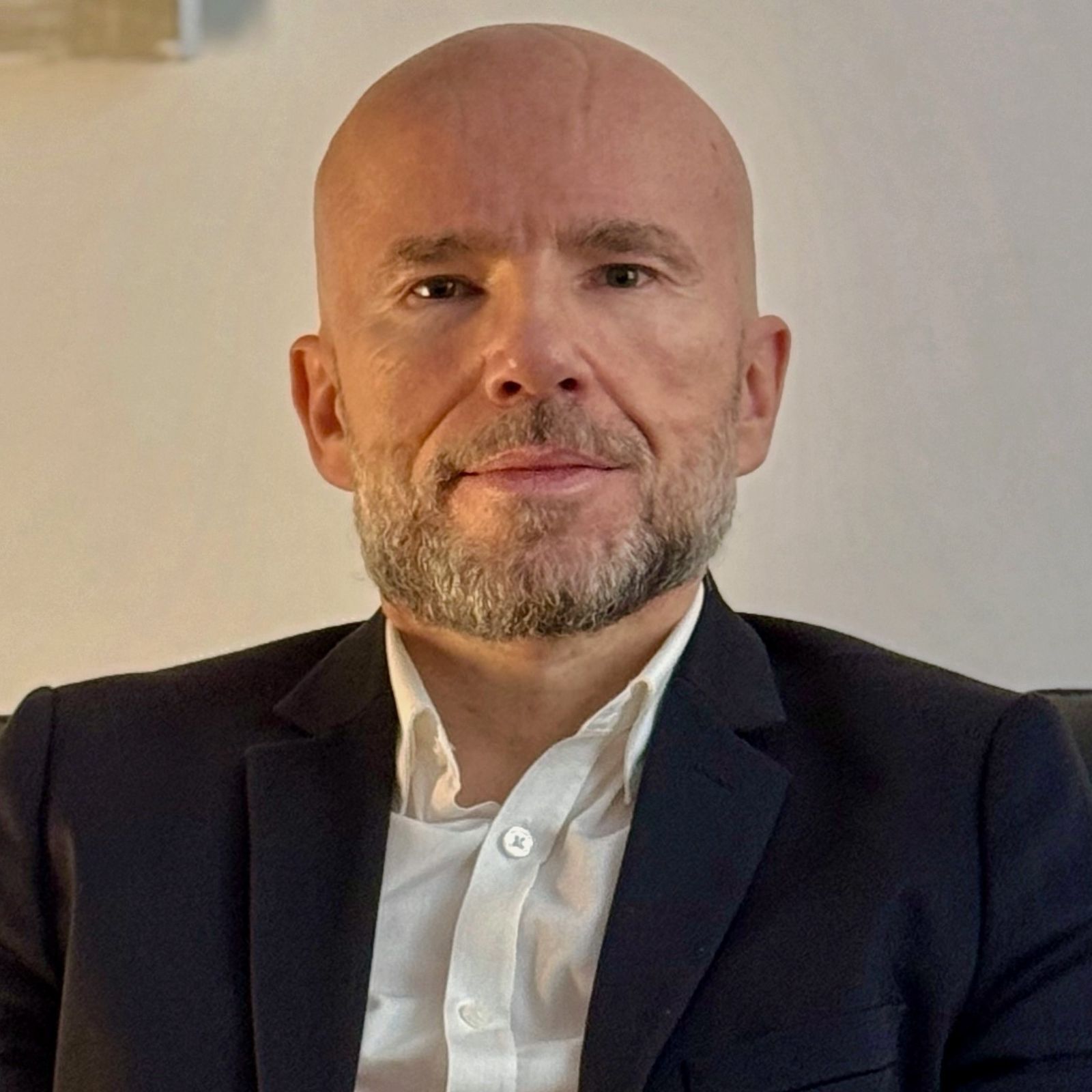 Robert Łakomiak Psychoterapia Łódź Psychoterapeuta Łódź Terapeuta Łódź 4.0