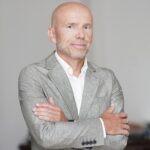 Robert Łakomiak - psychoterapeuta psychodynamiczny w Łodzi